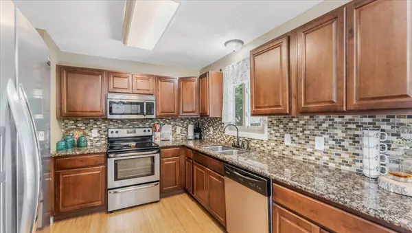 Coon Rapids, MN 55448,899 123rd LN NW