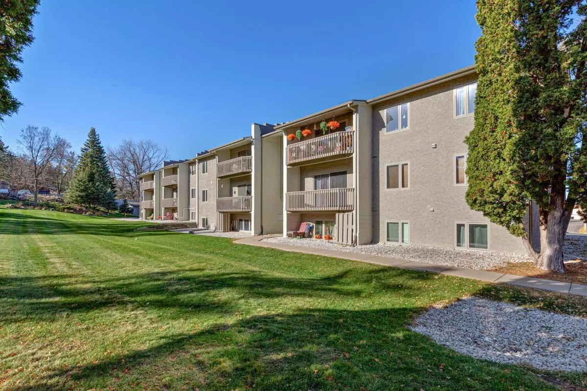 Northfield, MN 55057,1107 Highland AVE