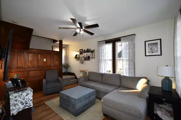 Wanamingo, MN 55983,324 2nd AVE