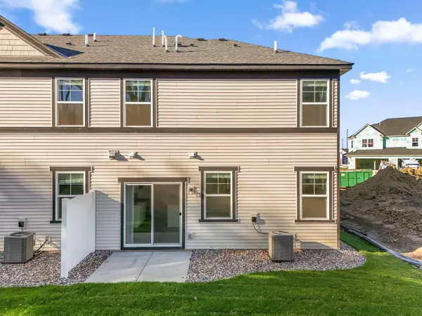 Maple Grove, MN 55369,10524 Harbor LN N