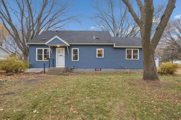 1480 Halgren RD, Maple Plain, MN 55359