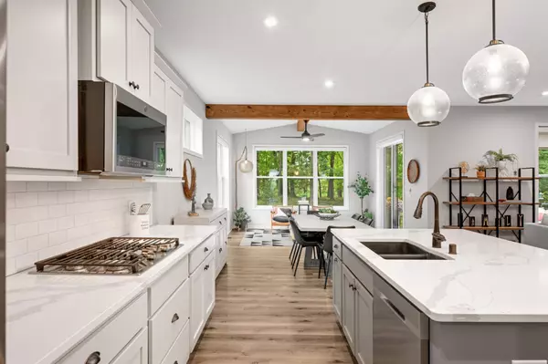 Minnetrista, MN 55331,6655 Bracken DR