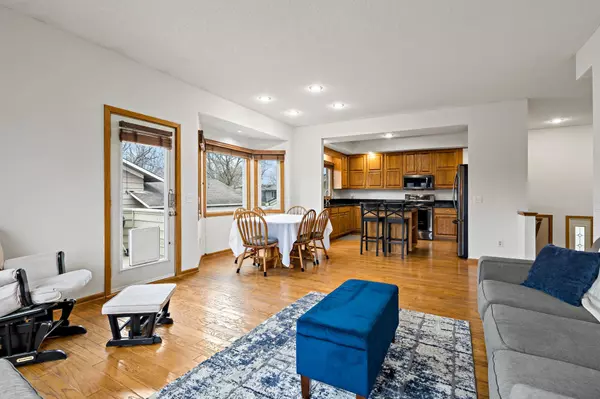 Rosemount, MN 55068,4174 158th ST W