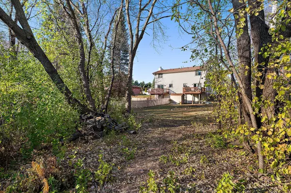 Eden Prairie, MN 55347,16591 Terrey Pine DR