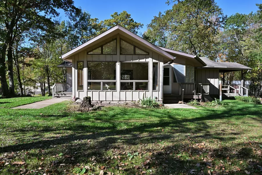 N9161 Shady LN, Brooklyn, WI 54888