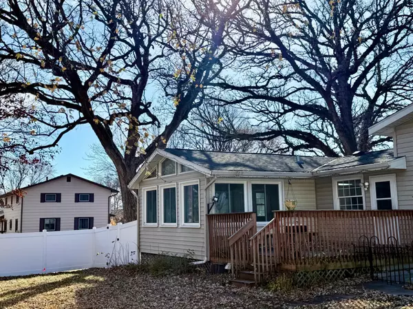 Hutchinson, MN 55350,1065 Jorgenson ST