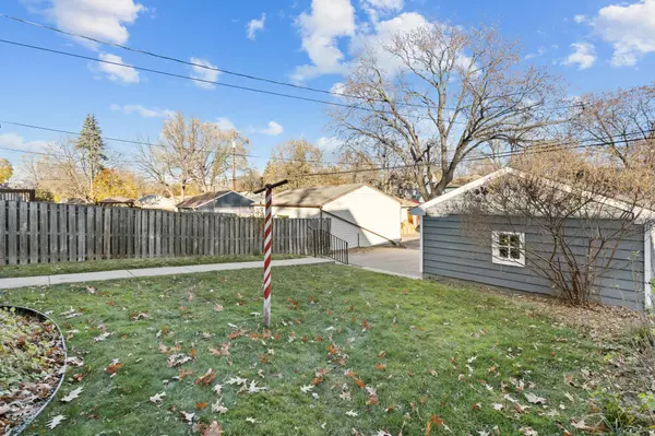 Minneapolis, MN 55417,5649 26th AVE S