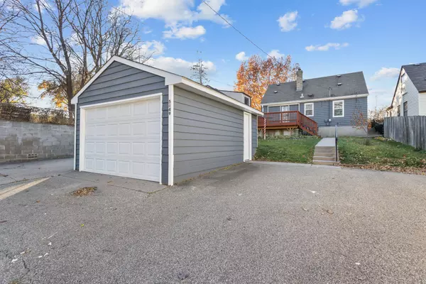 Minneapolis, MN 55417,5649 26th AVE S