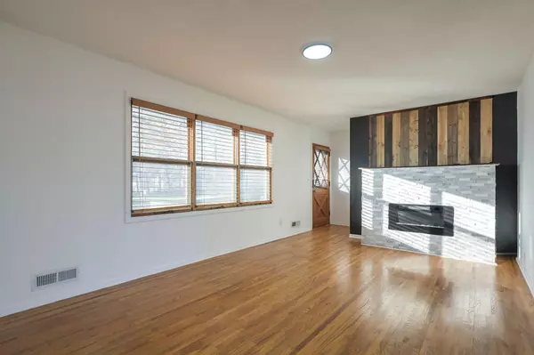 Champlin, MN 55316,719 Keniston ST N