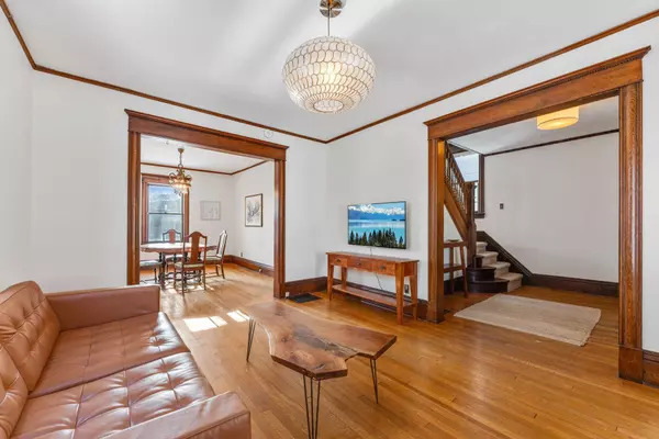 Saint Paul, MN 55104,1808 Dayton AVE