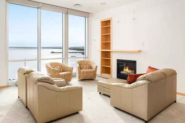 Duluth, MN 55802,311 E Superior ST #1004