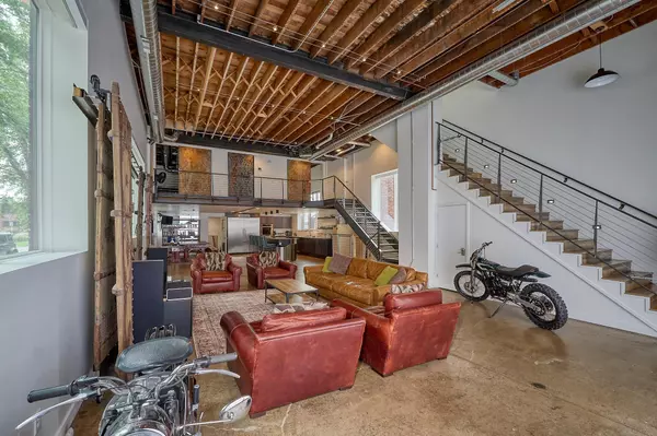 Saint Paul, MN 55108,1290 Snelling Avenue N