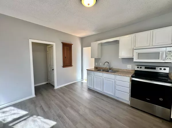 Rochester, MN 55904,125 10th AVE SE