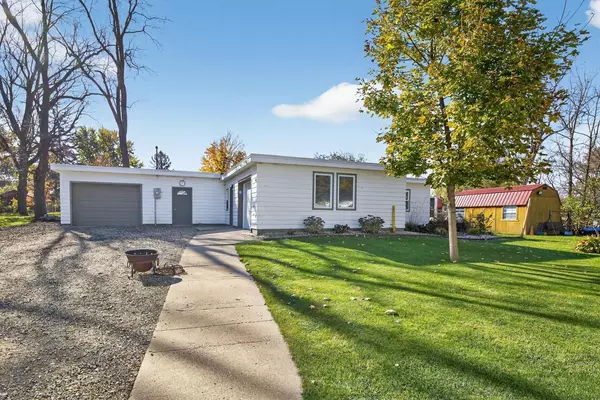 Stewartville, MN 55976,406 2nd ST NW