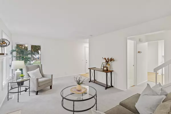 Woodbury, MN 55125,122 Avignon CT