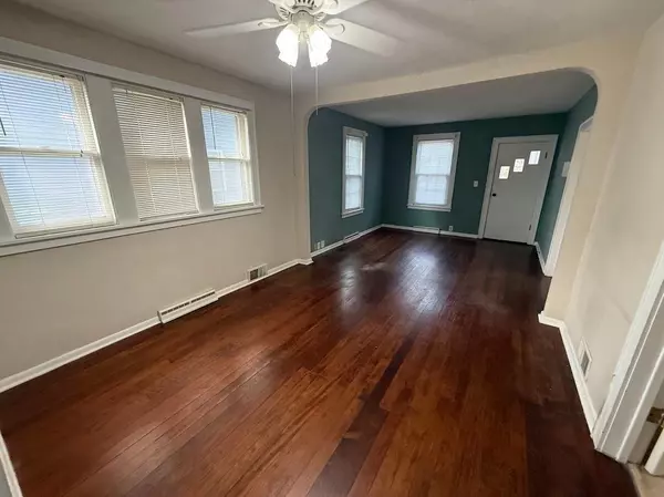 Watertown, MN 55388,412 Angel AVE SW