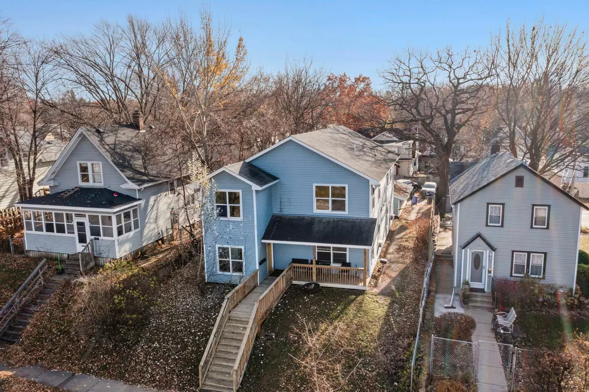 Saint Paul, MN 55106,1136 Ross AVE