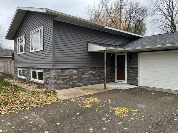 Atwater, MN 56209,608 Lincoln ST N