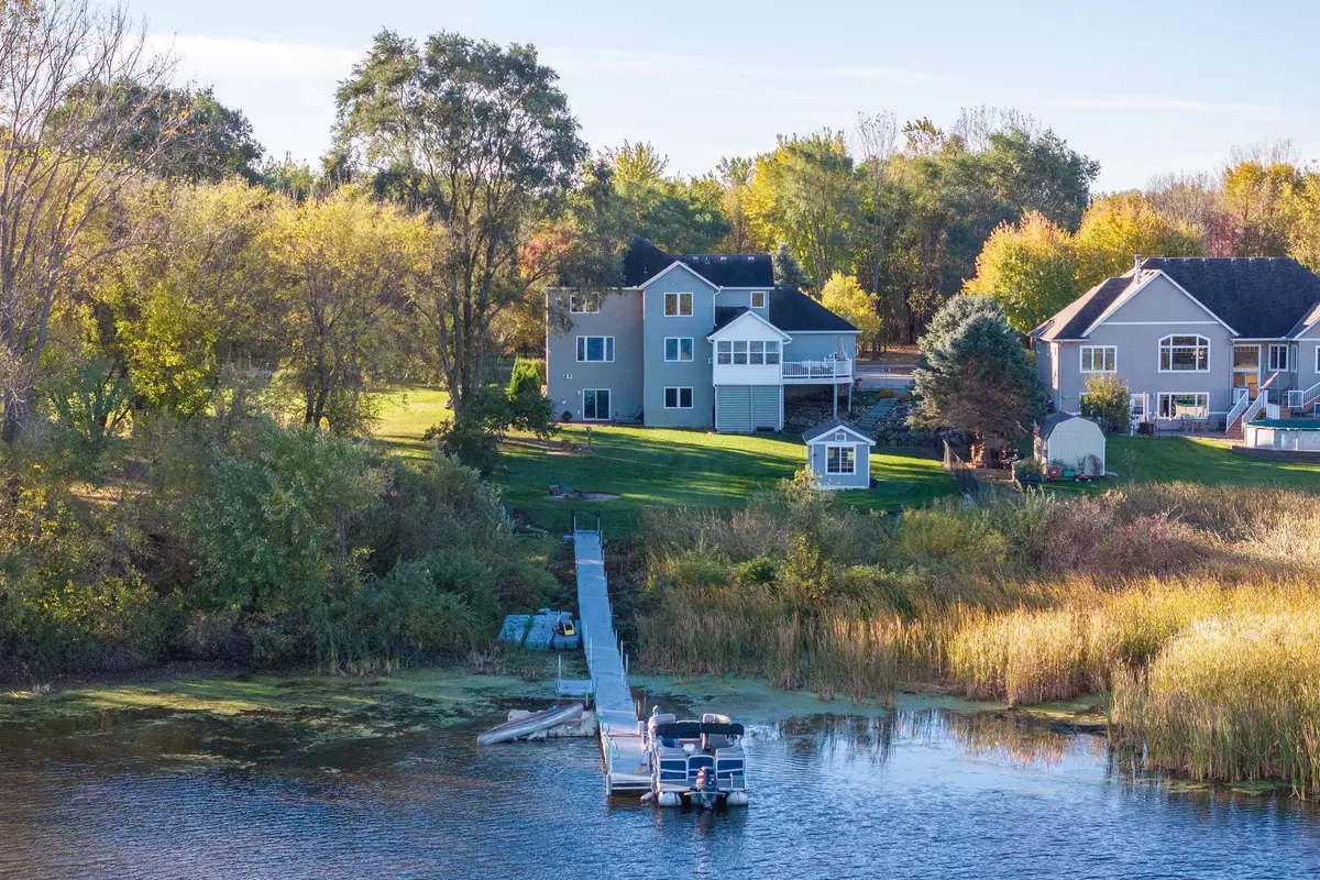 Faribault, MN 55021,6255 232nd ST W