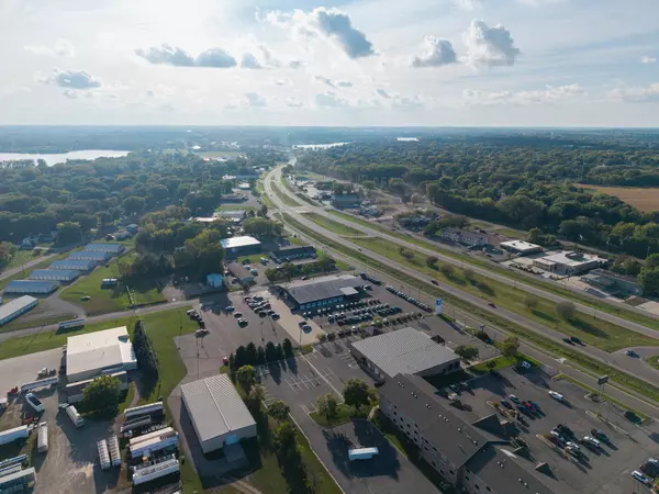 Albert Lea, MN 56007,2114 Main ST E