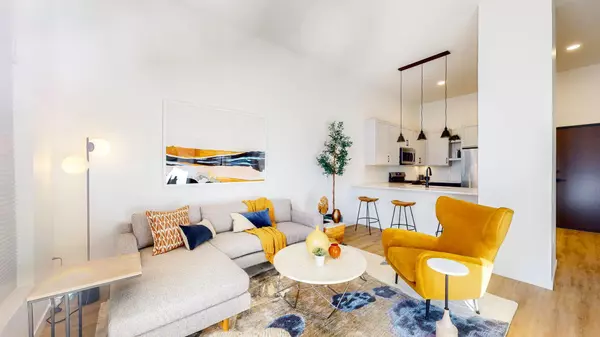 Minneapolis, MN 55415,650 Portland AVE S #350