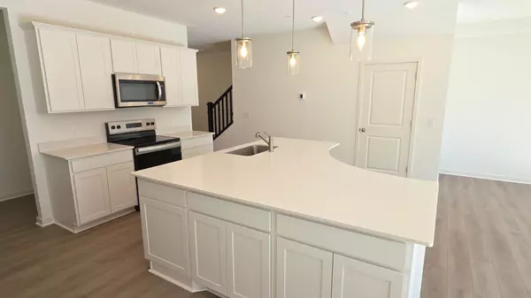 Woodbury, MN 55129,4722 AirLake Curve