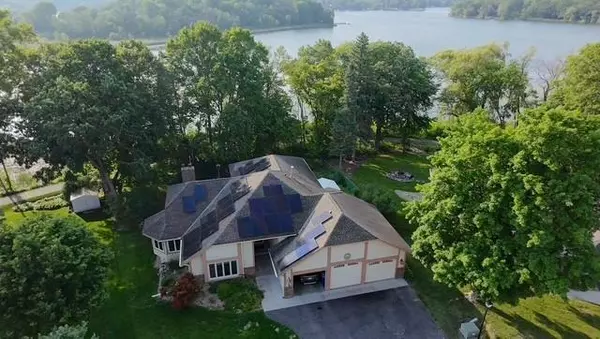 7071 Empire LN N, Maple Grove, MN 55311