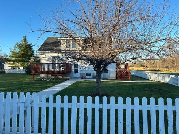 517 1st ST NE, Deer River, MN 56636