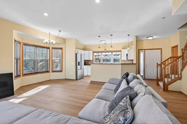 Saint Paul, MN 55106,1351 Magnolia AVE E #1351