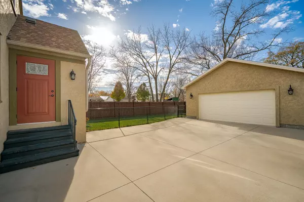 Rochester, MN 55904,621 7th AVE SE