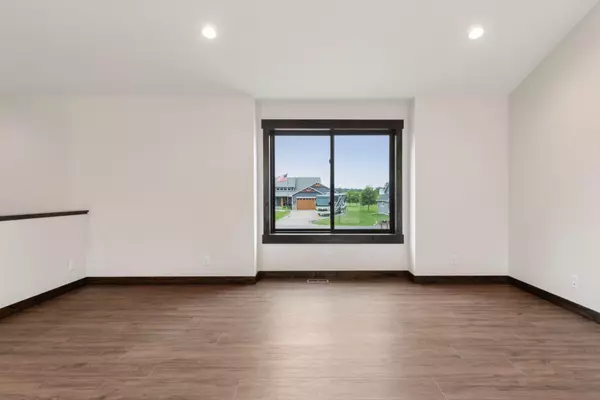 Hammond, WI 54015,1632 72nd AVE