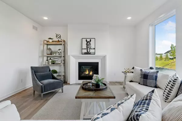 Woodbury, MN 55129,5014 Airlake Draw