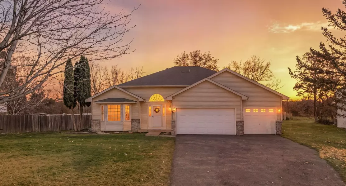 22709 Vintage ST NW, Saint Francis, MN 55070