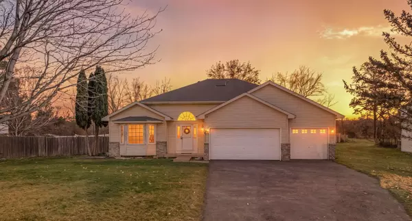 22709 Vintage ST NW, Saint Francis, MN 55070