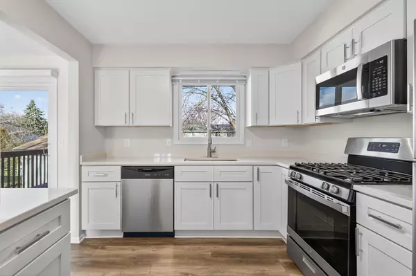 Brooklyn Park, MN 55443,7940 Lad Pkwy