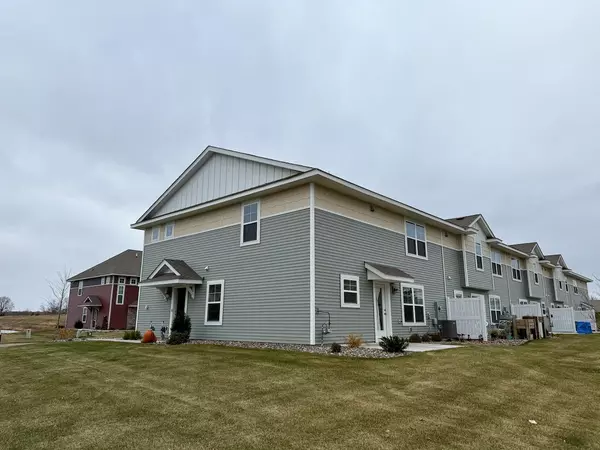 Lino Lakes, MN 55038,2170 Bay DR