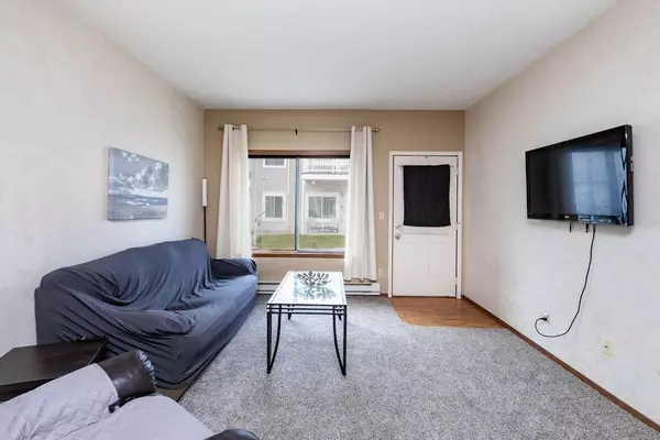 Fargo, ND 58103,3305 15th AVE S #B