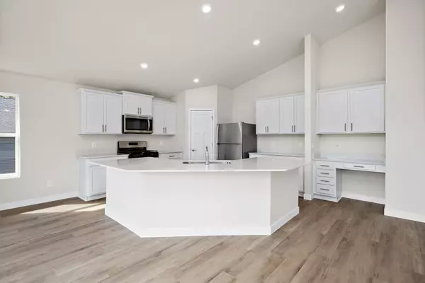 Clear Lake, MN 55319,7705 Birch ST