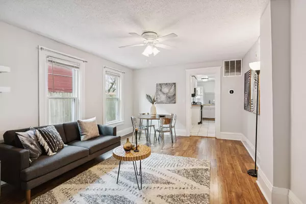 Minneapolis, MN 55413,1504 4th ST NE