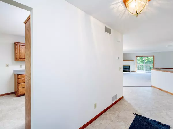 Saint Paul, MN 55117,1630 Mackubin ST