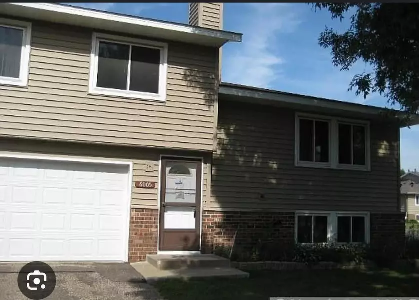 6009 64th AVE N, Brooklyn Park, MN 55429