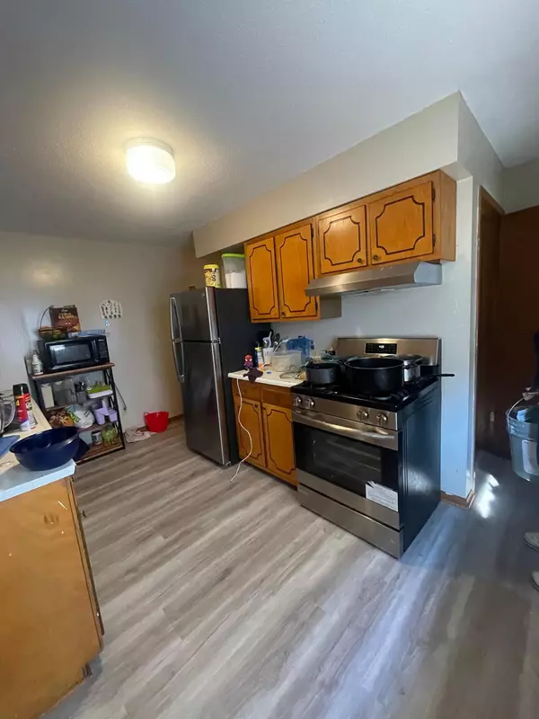 Saint Paul, MN 55104,1611 Taylor AVE