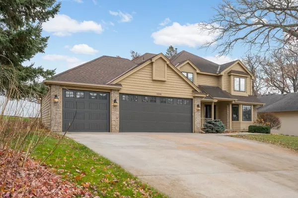 Apple Valley, MN 55124,13158 Galleria PL