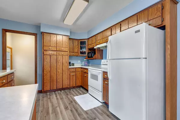 Saint Cloud, MN 56303,329 25th AVE N