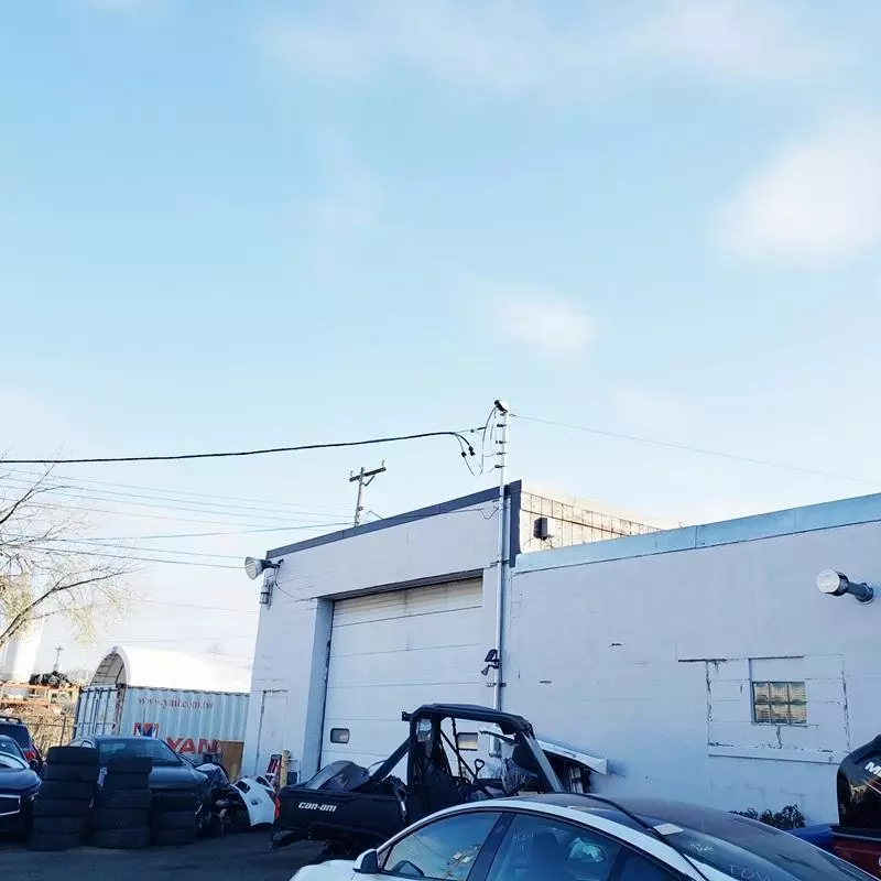 Hopkins, MN 55343,635 14th AVE S