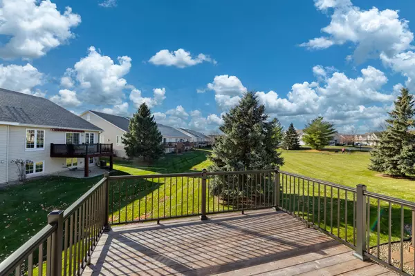 Prior Lake, MN 55372,17459 Deerfield DR SE