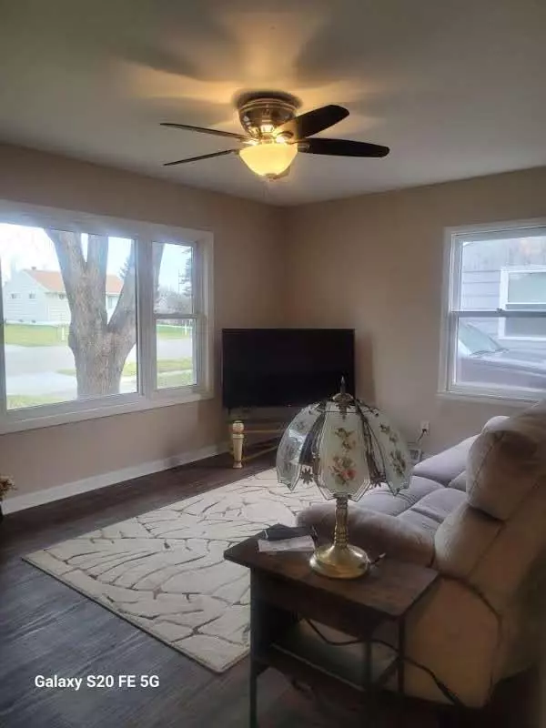 Moorhead, MN 56560,617 20th ST N