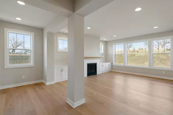 Victoria, MN 55386,5512 Scenic Loop RUN