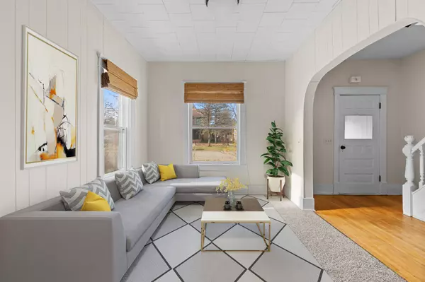 Little Falls, MN 56345,415 2nd ST SE