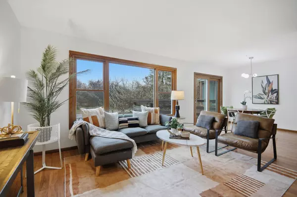 Rochester, MN 55901,215 Elton Hills DR NW #31